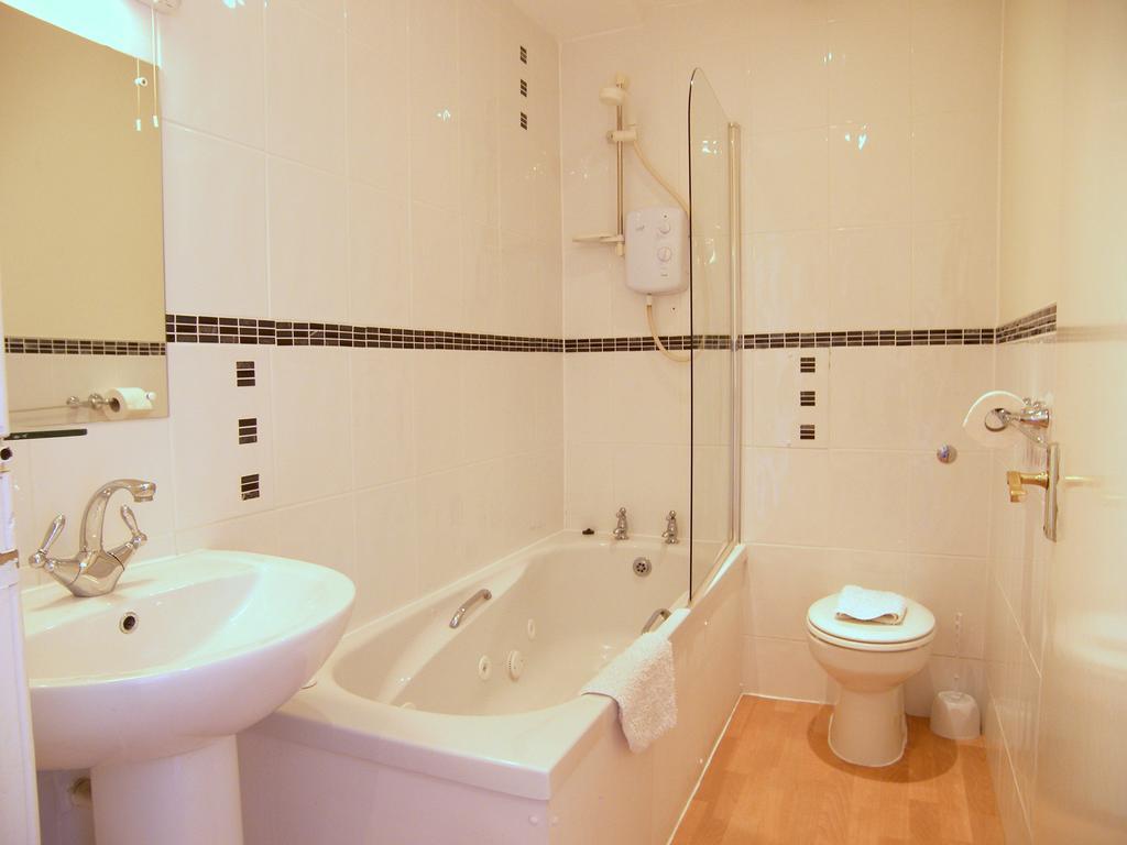 Royal Mile, Edinburgh - 2 Bedroom Apartment Phòng bức ảnh