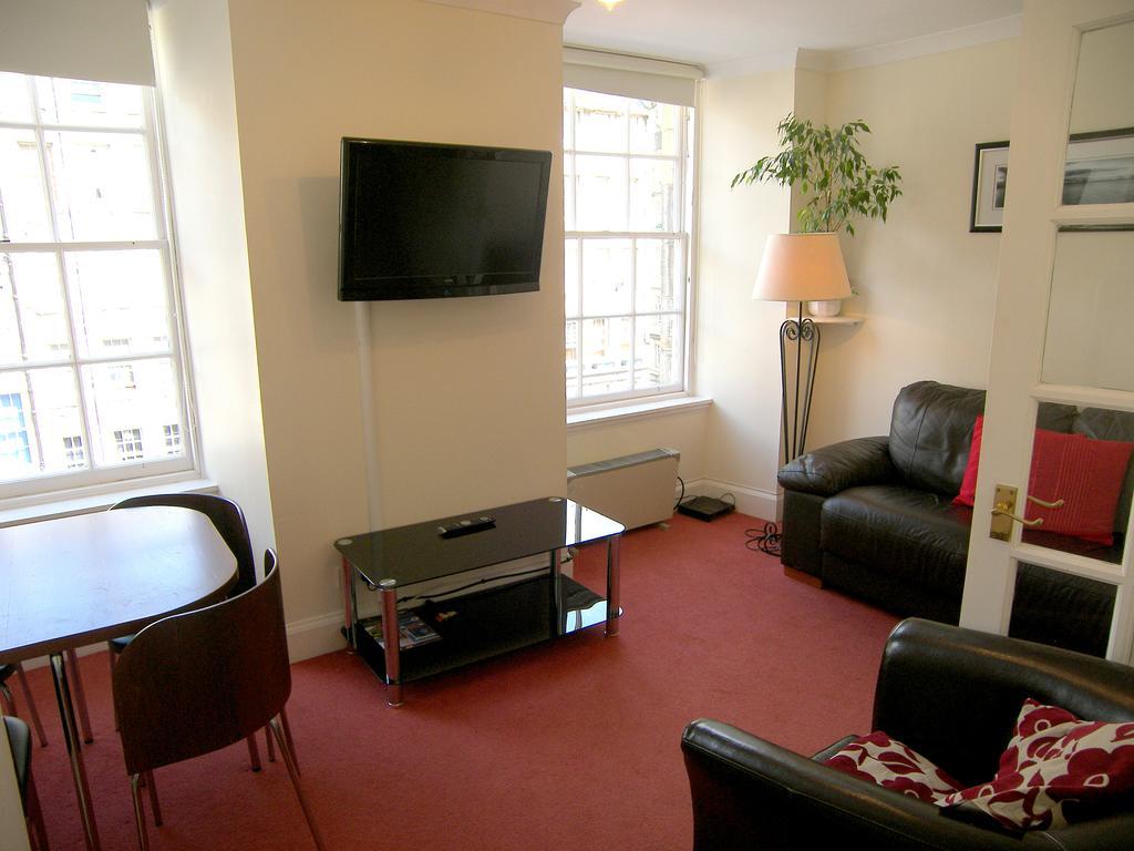Royal Mile, Edinburgh - 2 Bedroom Apartment Phòng bức ảnh